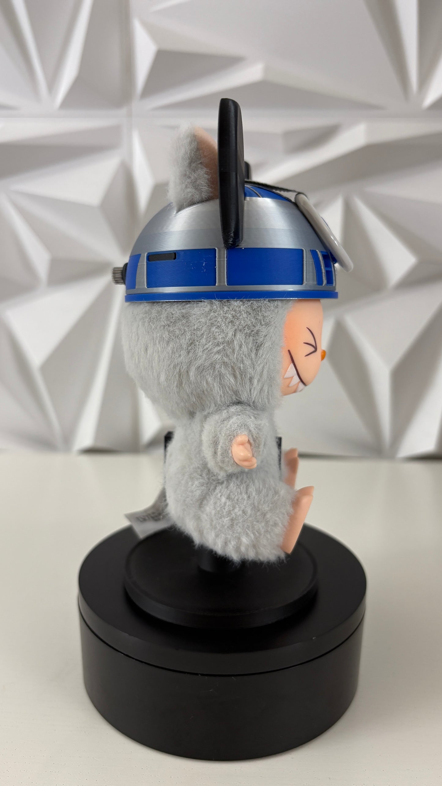 R2D2 Hat for Bubu